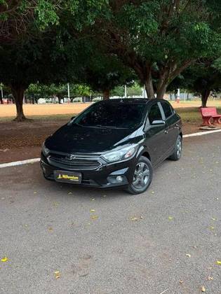 CHEVROLET ONIX 1.4 MPFI LT 8V FLEX 4P MANUAL CHEVROLET ONIX 1.4 MPFI LT 8V FLEX 4P MANUAL